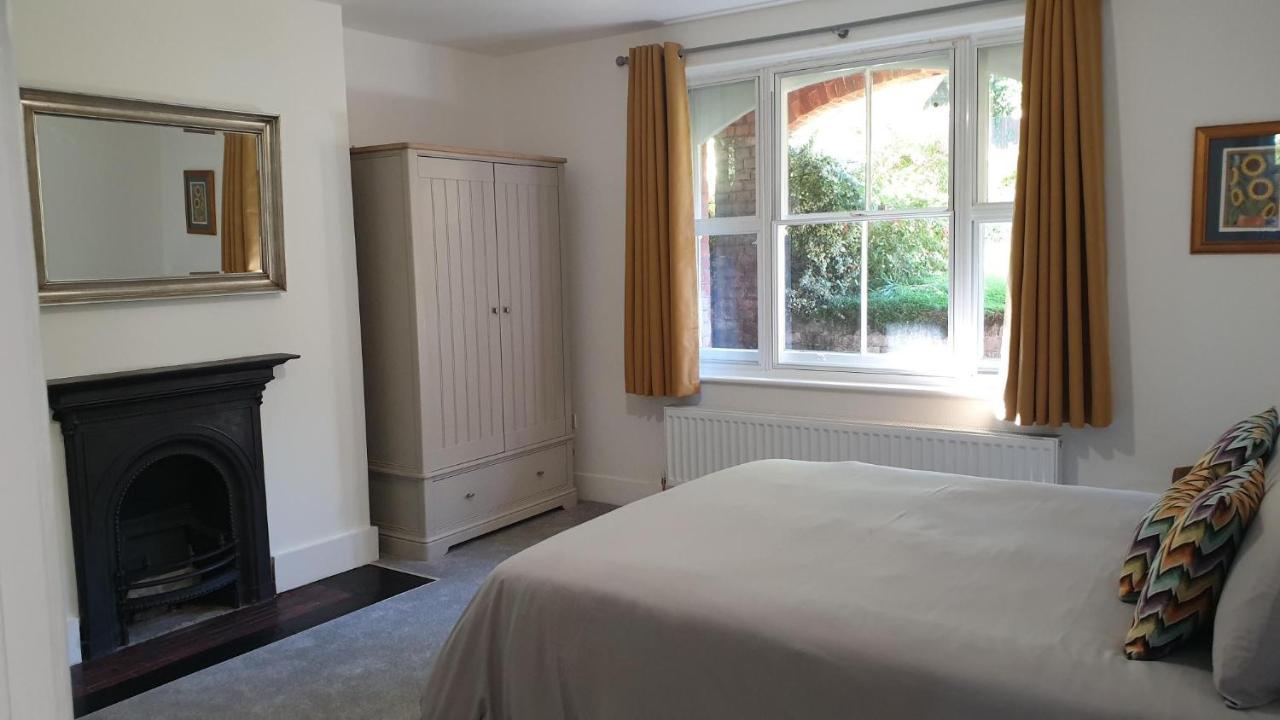 Beautiful Garden Apartment In Leafy St Leonards 5 Mins To Beach Εξωτερικό φωτογραφία
