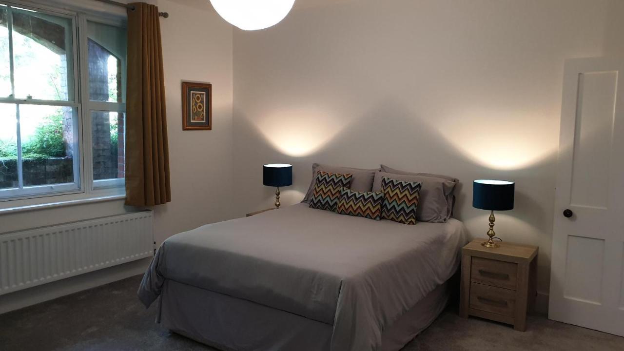 Beautiful Garden Apartment In Leafy St Leonards 5 Mins To Beach Εξωτερικό φωτογραφία